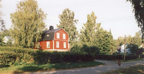 20010904karjaatalot